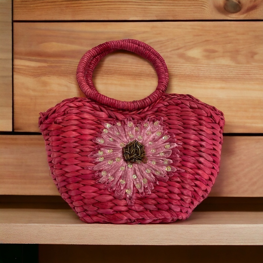 Vtg Mossimo Pink straw handbag / purse / mini
bag. Woven from natural Straw. - Picture 2 of 11